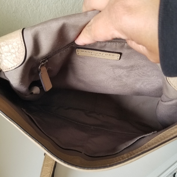 Marc Jacobs | Crossbody Leather Bag - Picture 4 of 14